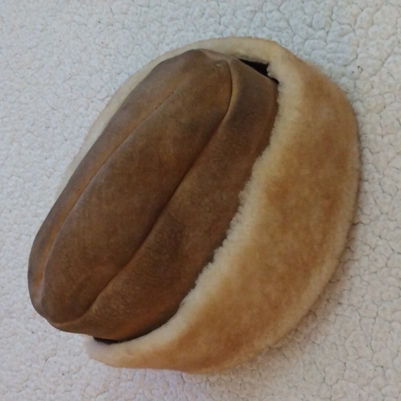 Vintage Wooltique Leather/Wool Russian Cossack Winter Hat (Large) - Picture 3 of 11